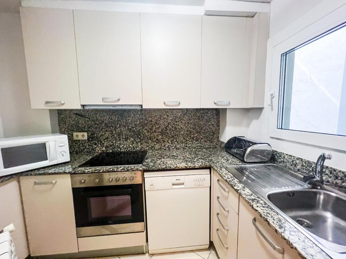 Apartamento Ontario En El Centro De Andorra La Vella Con Parking Apartment Bagian luar foto