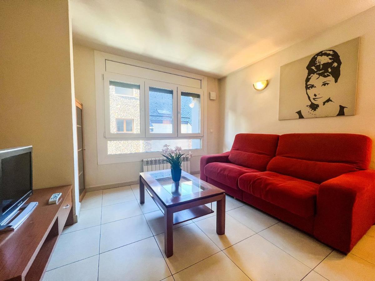 Apartamento Ontario En El Centro De Andorra La Vella Con Parking Apartment Bagian luar foto